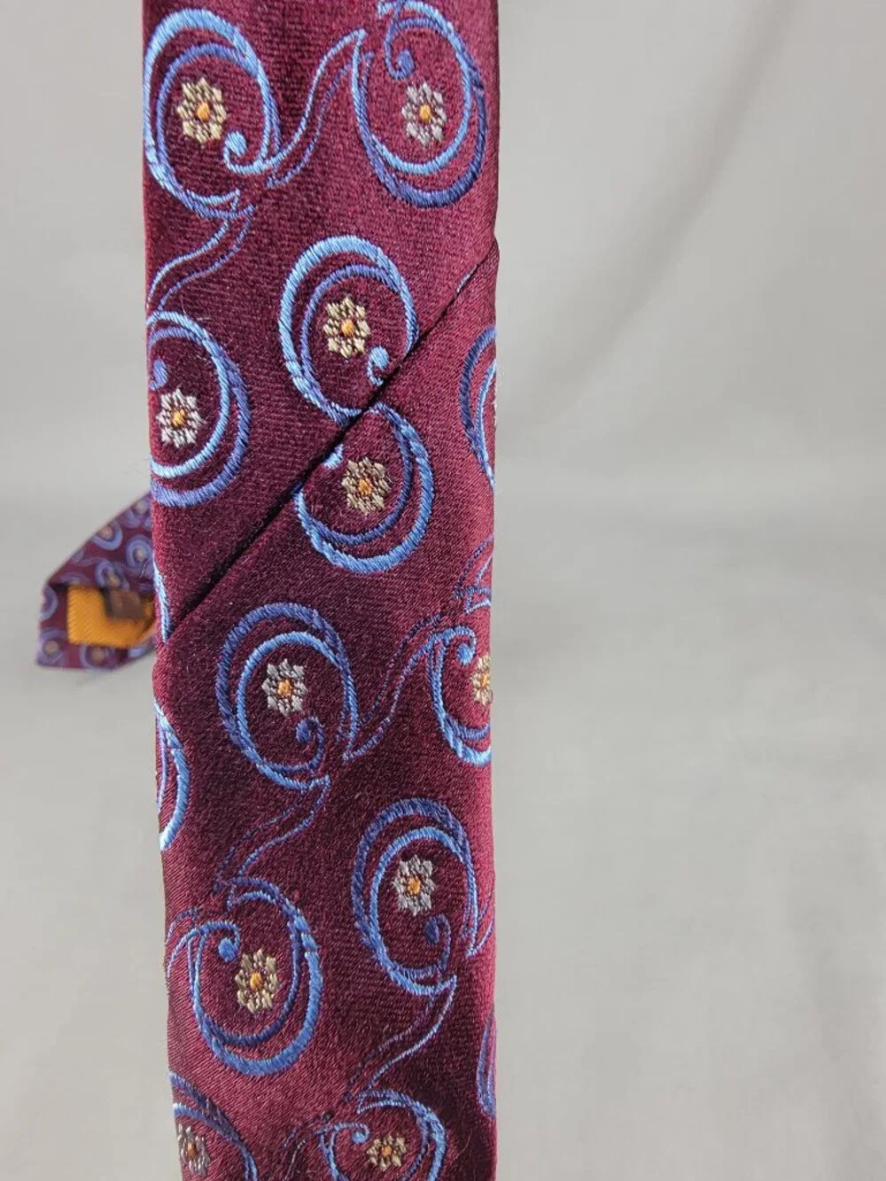 Chelsea Robert Talbott Mens Silk Tie Necktie Burgundy Blue Floral Hand Sewn USA